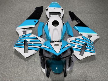 2005-2006 Hellblaue & Weiße Flügel Honda CBR600RR Motorrad Verkleidung