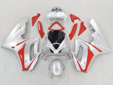 2006-2008 Silber & Rot Triumph Daytona 675 Motorrad Verkleidung